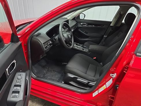 Used 2024 Honda Civic EX image 30