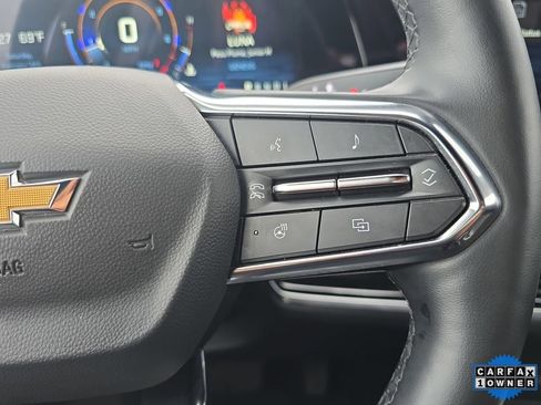 Used 2025 Chevrolet Equinox LT image 17