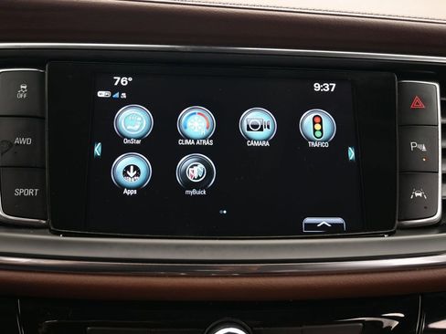 Used 2018 Buick Enclave Avenir w/ Avenir Technology Package image 24