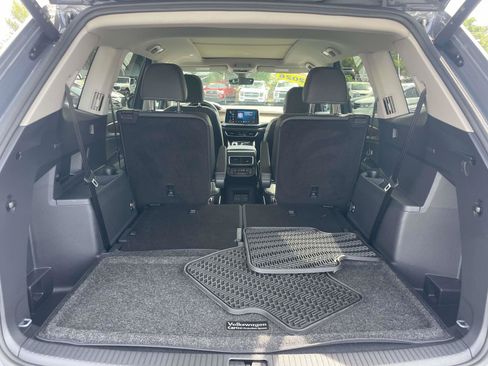 Certified 2026 Volkswagen Atlas SE w/ Panoramic Sunroof Package FWD image 10