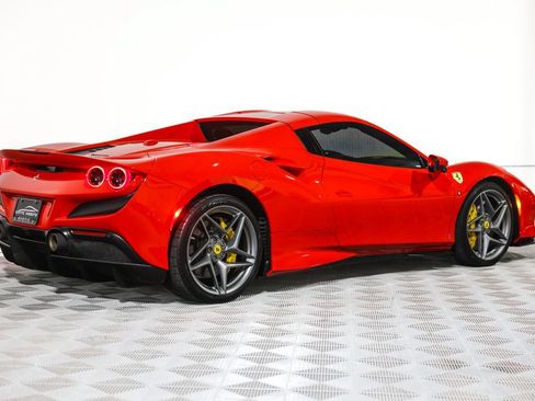Used 2023 Ferrari F8 Tributo RWD image 9