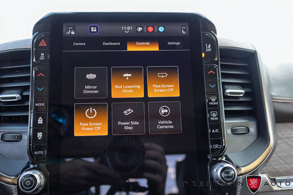Used 2025 RAM 3500 Longhorn AWD/4WD image 39