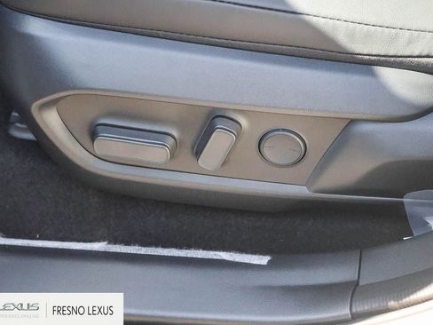 New 2026 Lexus ES 350e FWD image 21