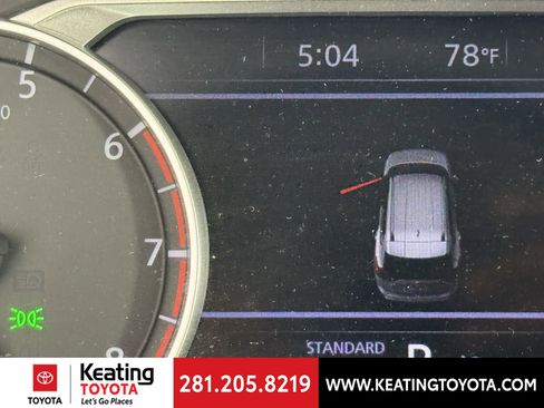 Used 2024 Nissan Rogue SV image 24