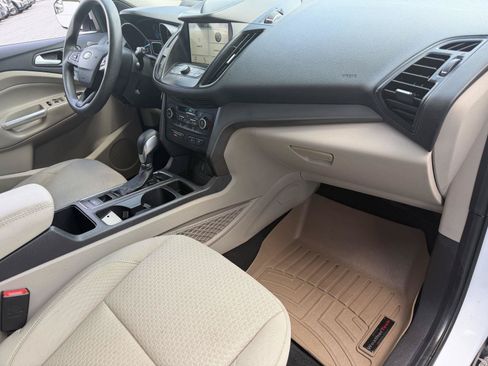 Used 2019 Ford Escape SE AWD/4WD image 7