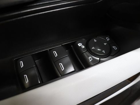 Used 2025 GMC Hummer EV 2X AWD/4WD image 41