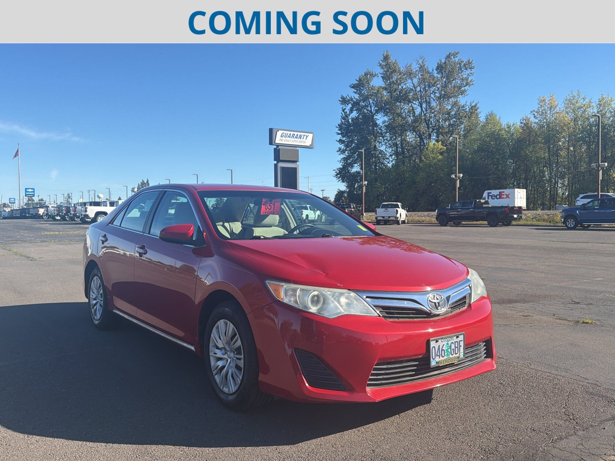 Used 2012 Toyota Camry LE FWD image 1