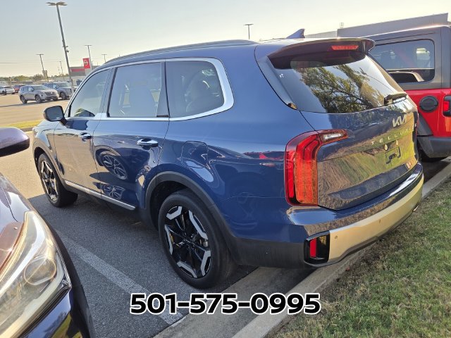 Used 2024 Kia Telluride S FWD image 2