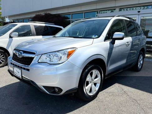 Used 2016 Subaru Forester 2.5i Premium AWD/4WD image 3