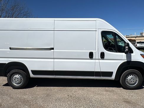 New 2026 RAM ProMaster 2500 image 4