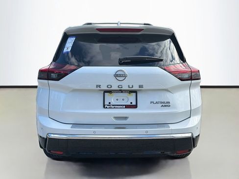 New 2026 Nissan Rogue Platinum image 7