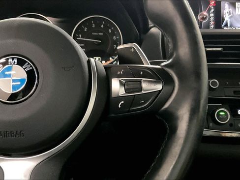 Used 2016 BMW M235i Coupe image 21