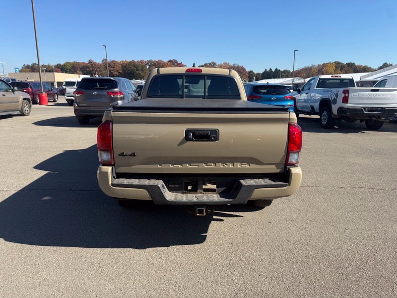 Used 2020 Toyota Tacoma SR w/ SX Package AWD/4WD image 14