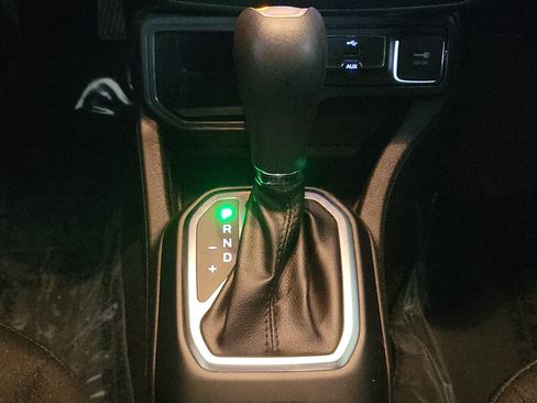 Used 2018 Jeep Renegade Latitude image 27