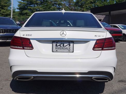 Used 2015 Mercedes-Benz E 350 4MATIC Sedan image 12