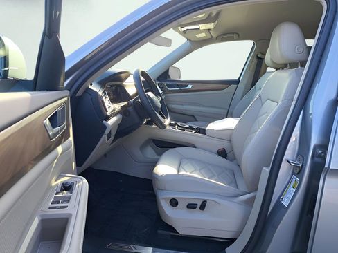 New 2026 Volkswagen Atlas SE AWD/4WD image 11