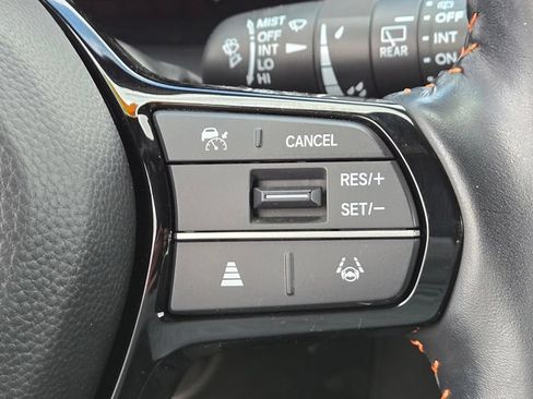 Used 2025 Honda HR-V Sport image 19