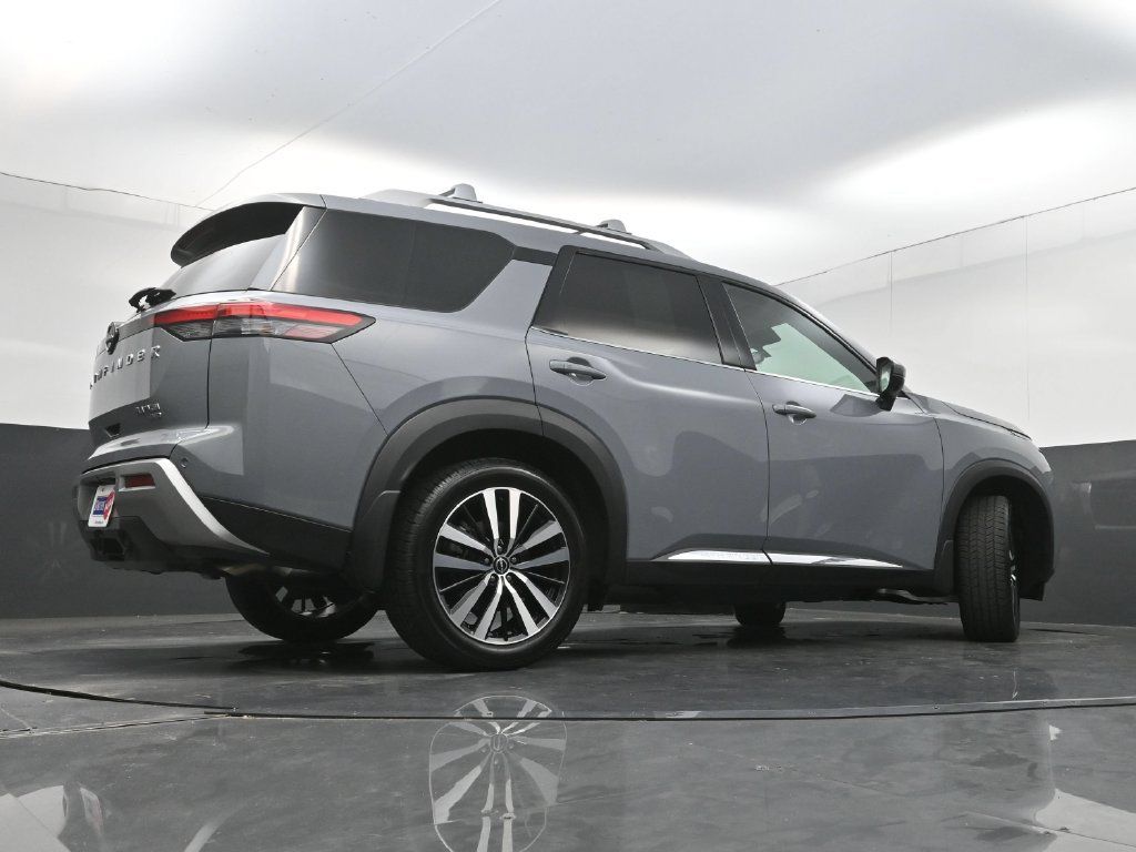 Used 2023 Nissan Pathfinder Platinum AWD/4WD image 35