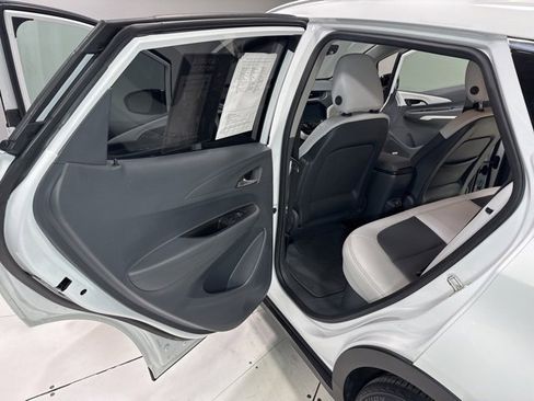 Used 2020 Chevrolet Bolt Premier w/ Infotainment Package image 20