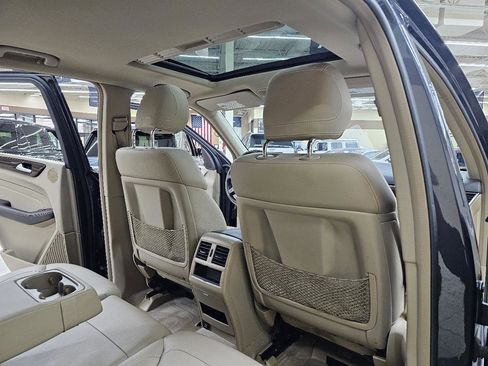 Used 2013 Mercedes-Benz ML 350 2WD image 23