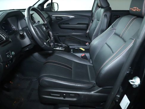 Used 2023 Honda Passport TrailSport image 18