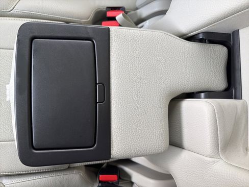 Used 2020 Volvo XC90 T5 Momentum w/ Protection Package Premier image 88