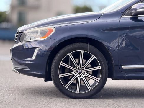 Used 2015 Volvo XC60 T5 AWD/4WD image 9