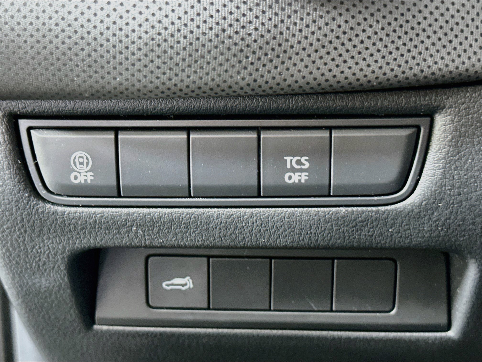 Used 2025 MAZDA CX-50 AWD 2.5 S w/ Preferred Package image 17
