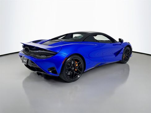 New 2026 McLaren 750S Spider image 7