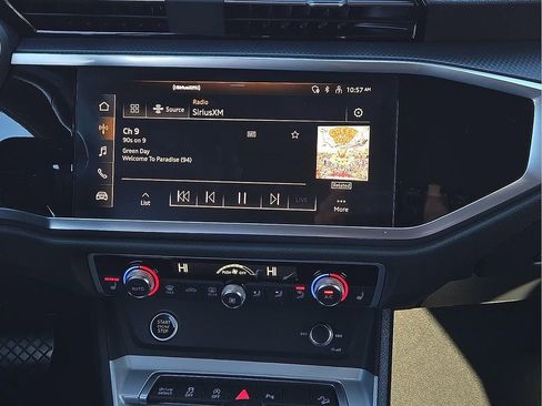 Used 2024 Audi Q3 2.0T Premium image 12