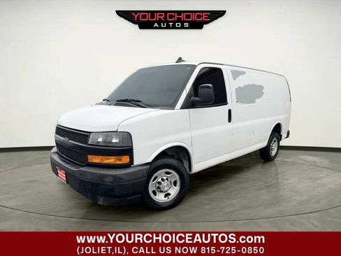 Used 2018 Chevrolet Express 2500 RWD image 1