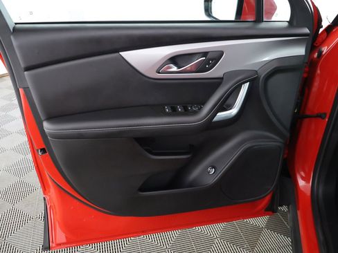 Used 2024 Chevrolet Blazer LT w/ Convenience Package FWD image 23