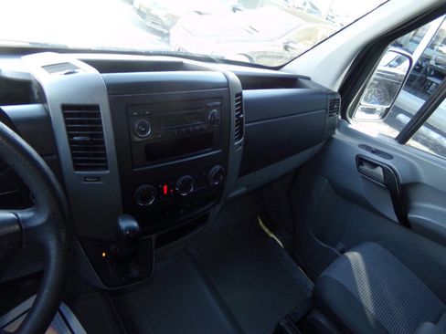 Used 2011 Mercedes-Benz Sprinter 2500 image 58