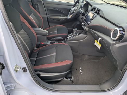 New 2025 Nissan Versa SR w/ Trunk Package image 34