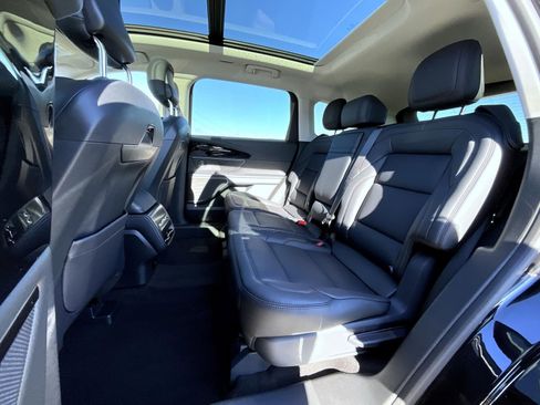 New 2026 Lincoln Nautilus Premier w/ Equipment Group 102A image 11