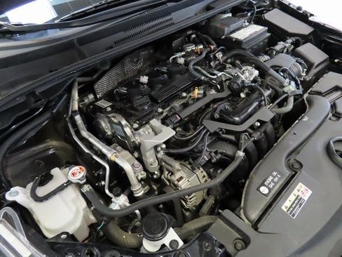 Used 2024 Toyota Corolla LE image 31