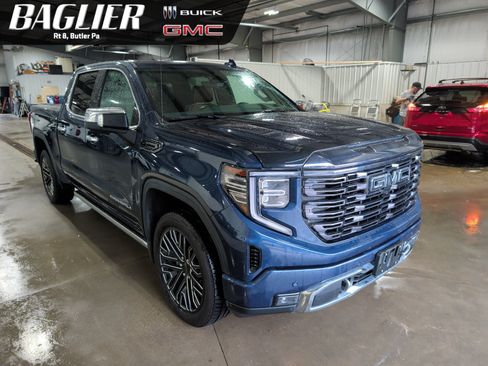 Used 2022 GMC Sierra 1500 Denali Ultimate AWD/4WD image 1