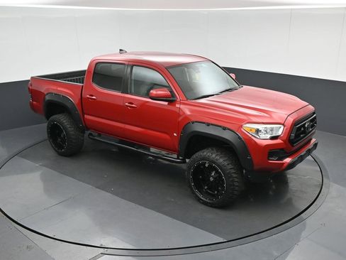 Used 2020 Toyota Tacoma SR image 51
