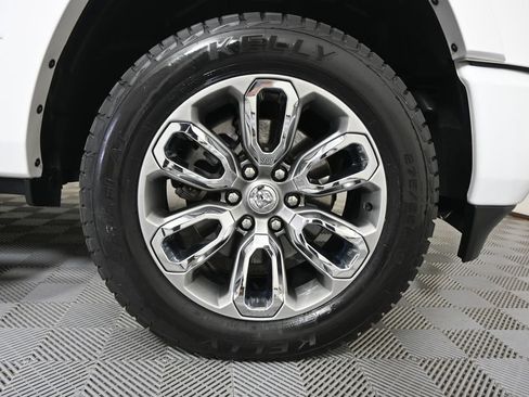 Used 2020 RAM 1500 Laramie w/ Sport Appearance Package AWD/4WD image 12