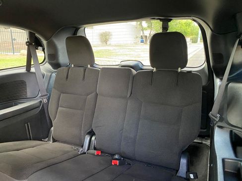 Used 2018 Dodge Grand Caravan SE FWD image 39
