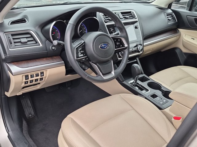 Used 2019 Subaru Outback 2.5i Limited AWD/4WD image 4