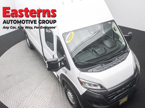 Used 2024 RAM ProMaster 3500 w/ Delivery Van Package FWD image 3