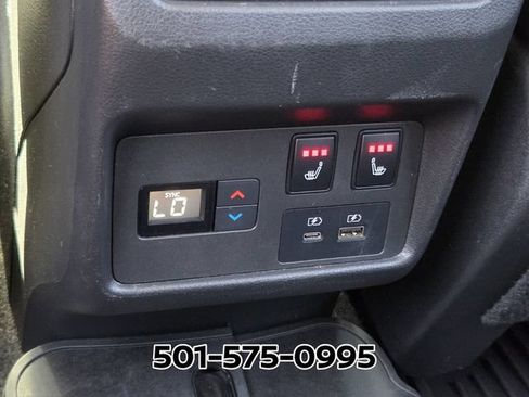 Used 2021 Nissan Rogue Platinum FWD image 13