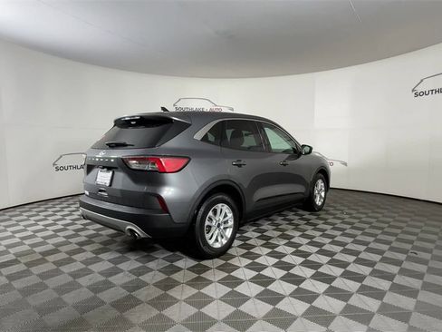 Used 2022 Ford Escape SE w/ Convenience Package image 8