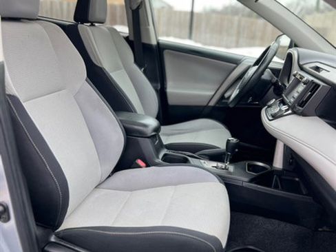 Used 2017 Toyota RAV4 XLE w/ All Weather Liner Package image 23