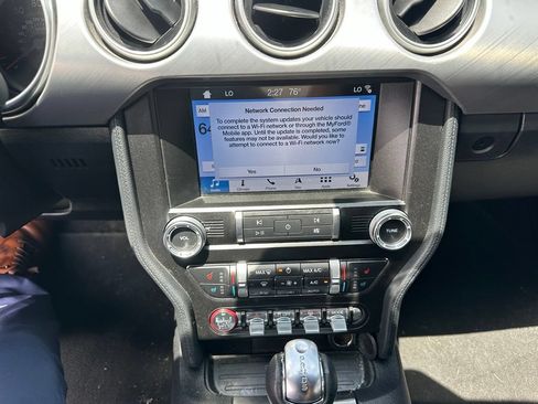 Used 2019 Ford Mustang Premium RWD image 10