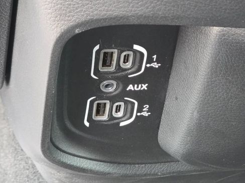 Used 2021 RAM 1500 Big Horn AWD/4WD image 8