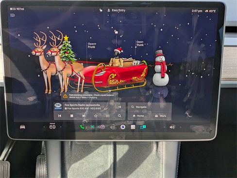 Used 2023 Tesla Model Y Long Range image 19