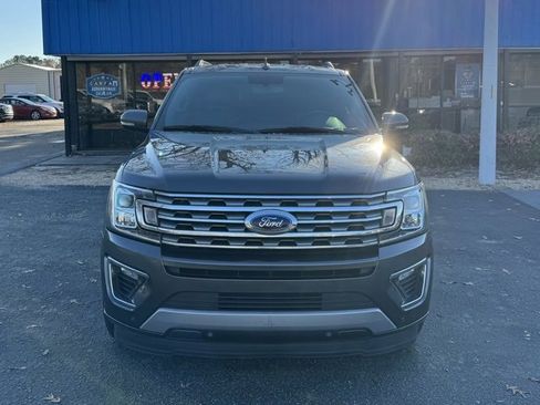 Used 2019 Ford Expedition Limited image 3