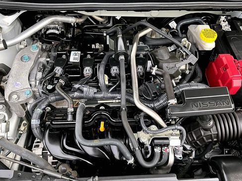 Used 2024 Nissan Sentra SV FWD image 33